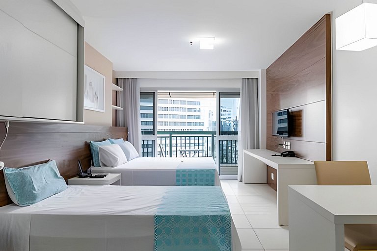 V614 Flat vision moderno. Até 4 hóspedes.