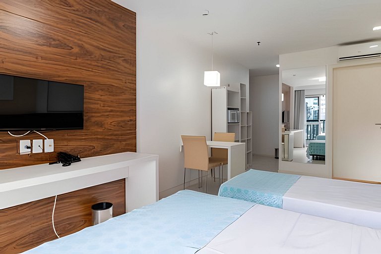 V614 Flat vision moderno. Até 4 hóspedes.