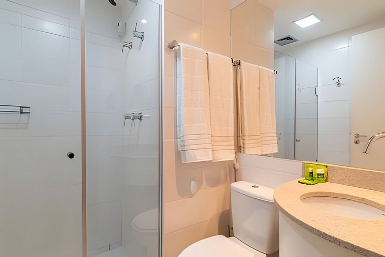 V614 Flat vision moderno. Até 4 hóspedes.