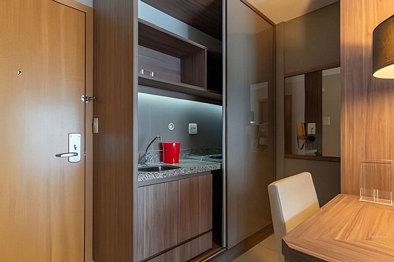 Flat de luxo - Brisas do lago + garagem.