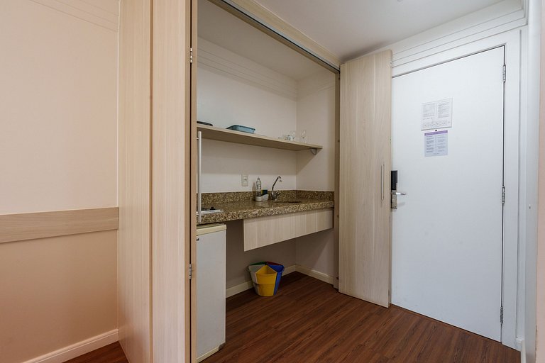 Flat moderno hotel Mercure líder
