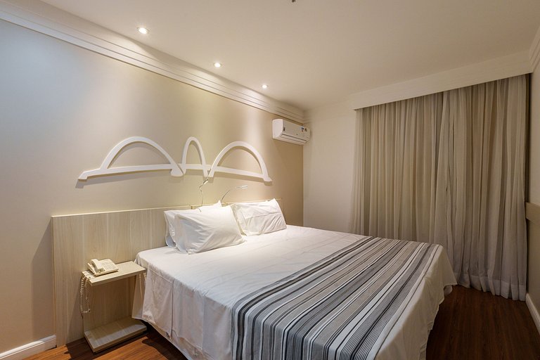 Flat moderno hotel Mercure líder