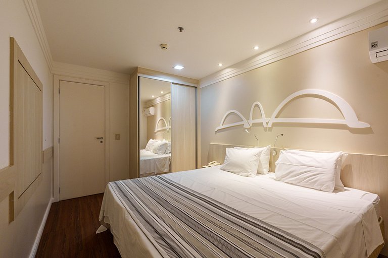 Flat moderno hotel Mercure líder
