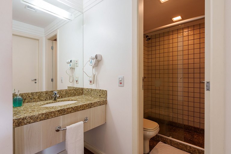 Flat moderno mercure líder 2