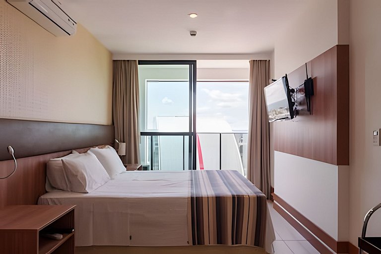 Flat moderno Hotel Athos bulcão.