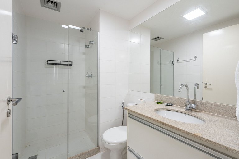 V906 Flat moderno Hotel Vision + garagem.