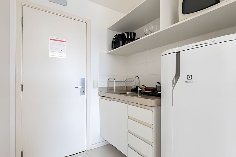Flat moderno para até 4 pessoas 16° + garagem.