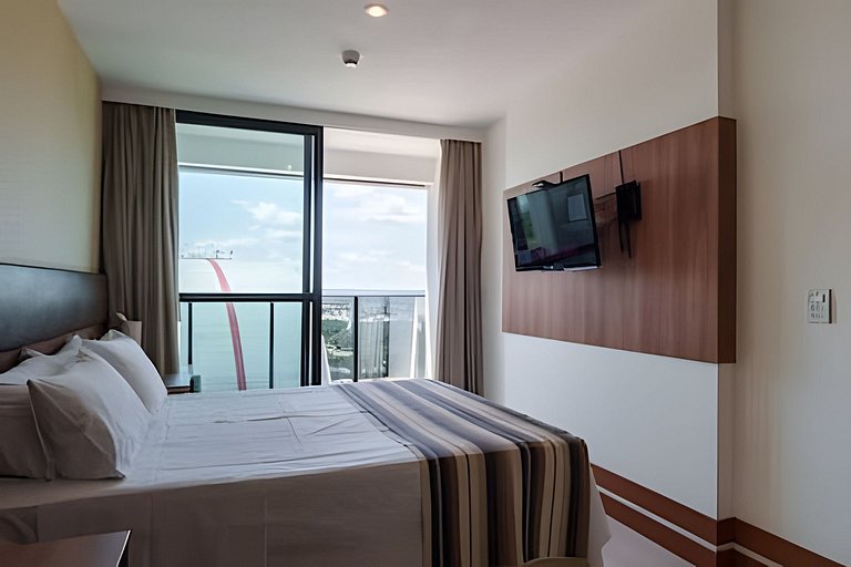 Flat moderno Hotel Athos Bulcão.