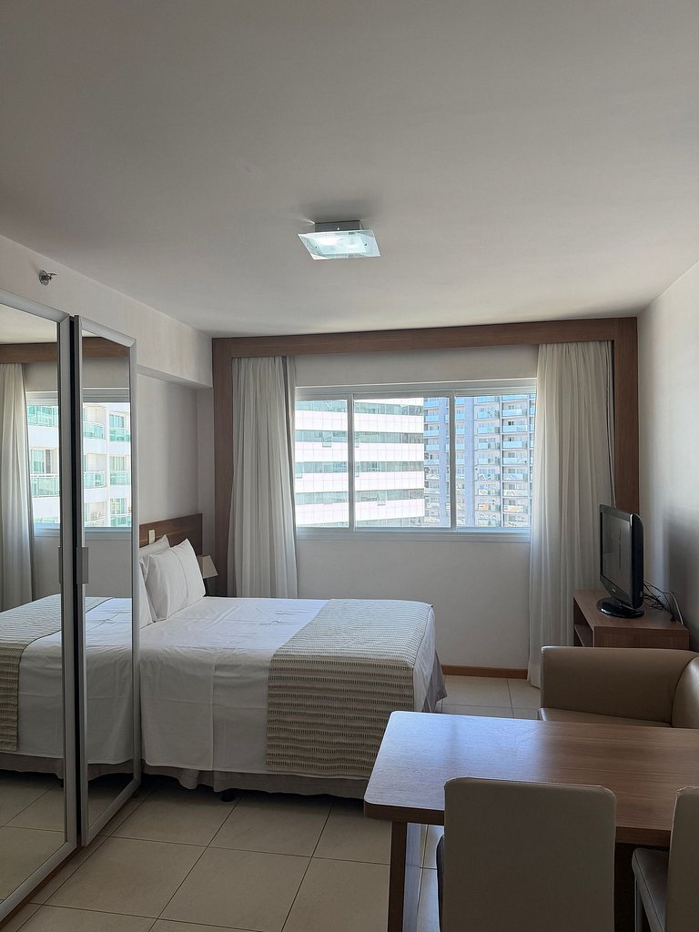 Flat hotel Saint Moritz + vaga de garagem.