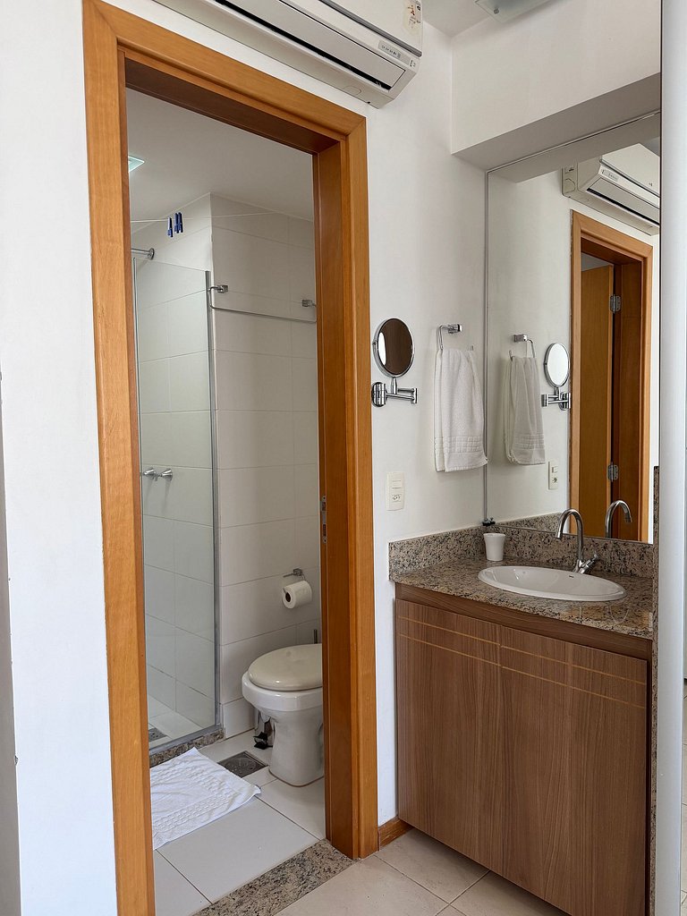 Flat hotel Saint Moritz + vaga de garagem.