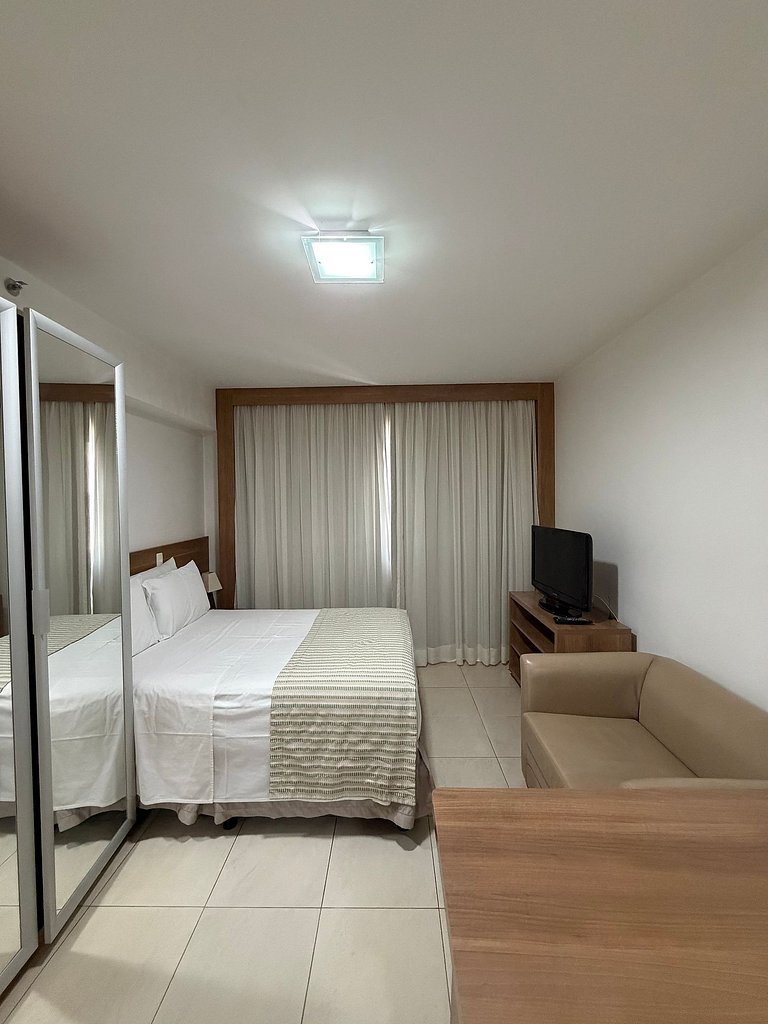 Flat hotel Saint Moritz + vaga de garagem.