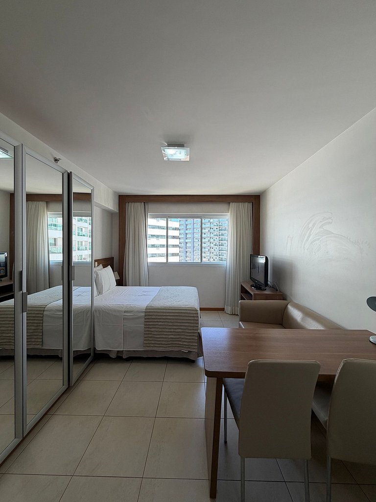 Flat hotel Saint Moritz + vaga de garagem.